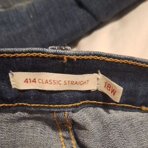 Classic Straight Women's Jeans